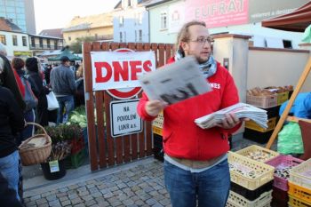 Na Plzeňských farmářských trzích se bude soutěžit o předplatné deníku DNES