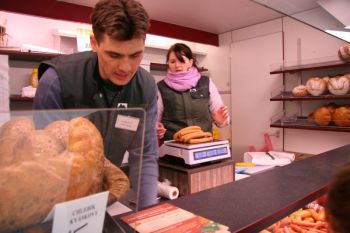 Hlíva dorostla, sýry zrají, chleba kyne... Hlíva dorostla, sýry zrají, chleba kyne...