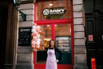 Arnie’s cake & coffee